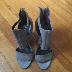 Elizabeth and James suede high heel sandals - 8.5